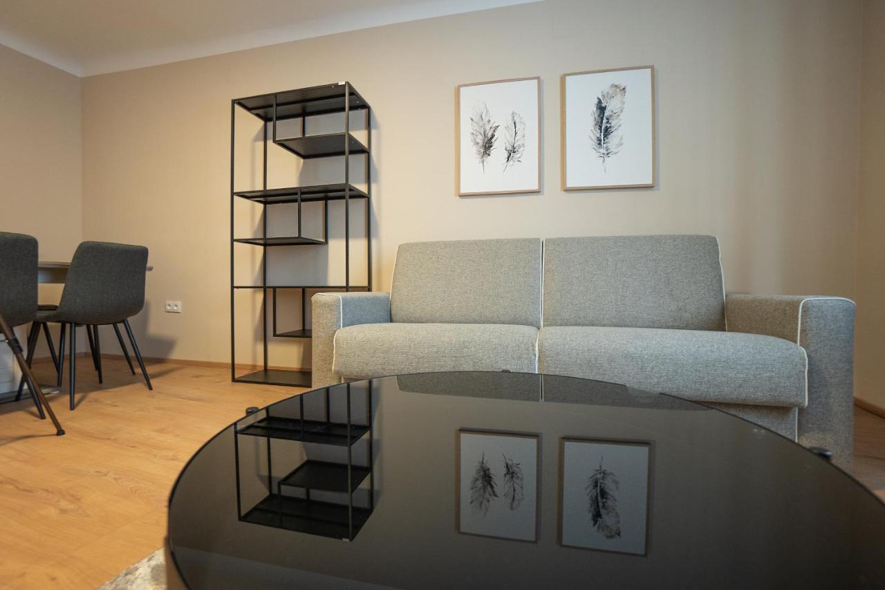 A 2-Bedroom Apartment With A King-Size Bed And A Balcony Is Located Just A 15-Minute Walk From Stephansplatz. Вена Экстерьер фото