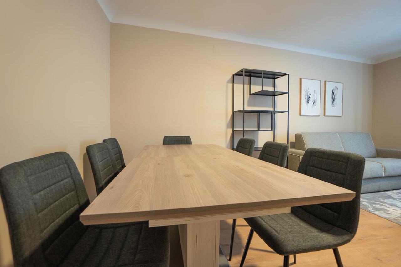 A 2-Bedroom Apartment With A King-Size Bed And A Balcony Is Located Just A 15-Minute Walk From Stephansplatz. Вена Экстерьер фото